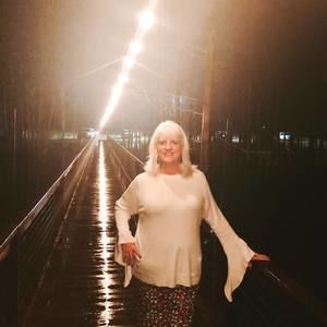 Meet your Posher, Cheri